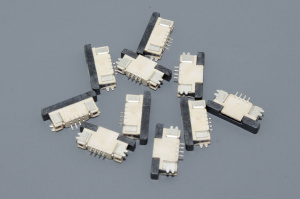 Разъем FPC  Half Coverage Bottom Contact 0.8K-BX-4PWB 4 pin высота 2мм шаг 0,8мм 10 шт