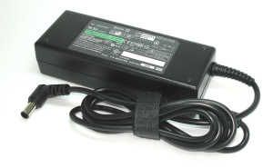 Блок питания (сетевой адаптер) для ноутбуков Sony 19.5V 3.9A 75W 6.5x4.4мм