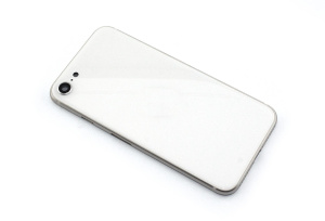 Задняя крышка (корпус) в сборе с рамкой для Apple iPhone SE3 белая