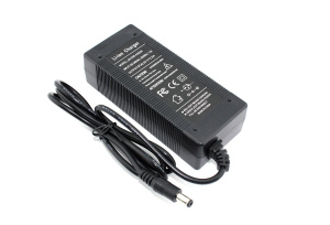 Блок питания (сетевой адаптер) для гироскутеров  42V 2A (jn-63w-420200) 5,5x2,5mm
