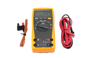 Портативный мультиметр Fluke 179C