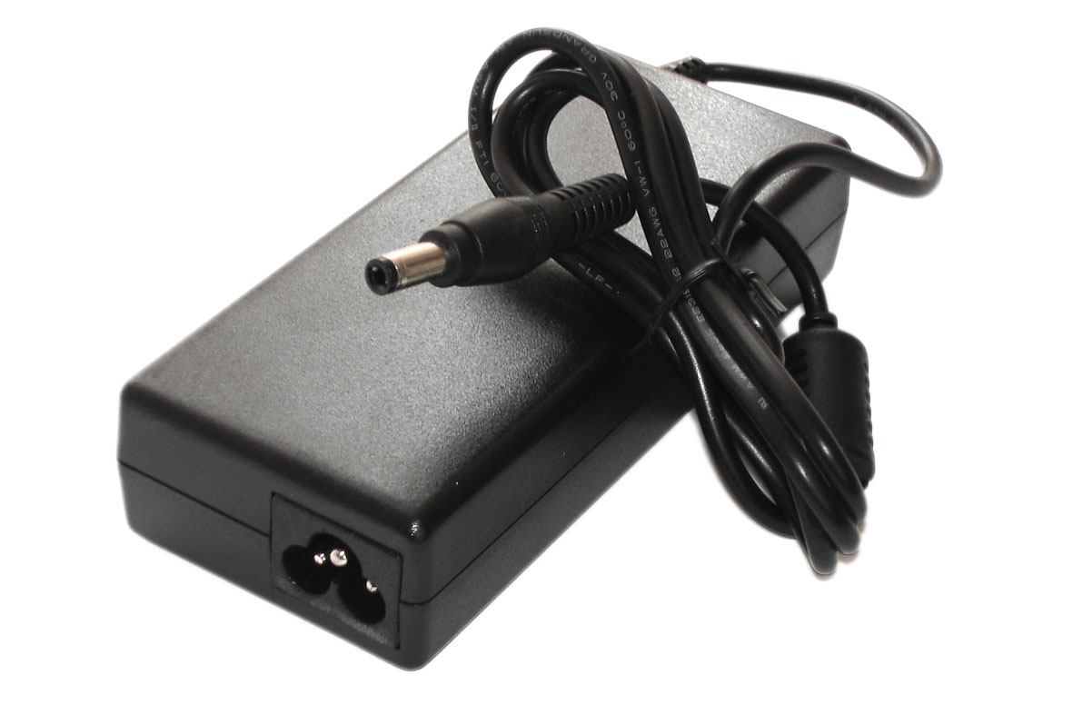 002732_Blok_pitaniya_setevoj_adapter_dlya_noutbukov_Toshiba_19V_3_95A_5_5x2_5_4938