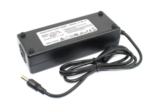 Блок питания (сетевой адаптер) для ноутбуков Hipro 19V 7.1A 140W 5.5x2.5мм