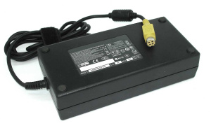 Блок питания (сетевой адаптер) для ноутбуков Toshiba 19V 9.5A 4Pin (Round 10mm) HC