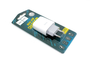 Блок питания (сетевой адаптер) HOCO C73A Glorious два порта USB, 5V, 2.4A, белый
