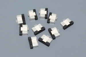 Разъем FPC  Half Coverage Bottom Contact 0.5K-BX-4PWB 4 pin высота 2мм шаг 0,5мм 10 шт